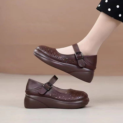 Crocs de punta redonda de cuero genuino