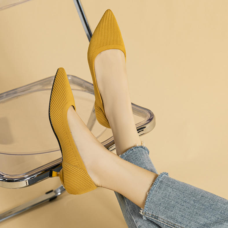 Zapatos de punto con suela suave y tacón medio, elegantes