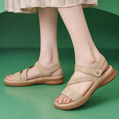 Sandalias de piel de res con “memoria elástica”