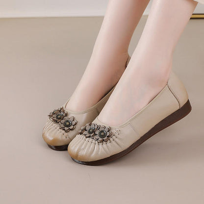 Zapatos étnicos – punta redonda, corte bajo, suela plana