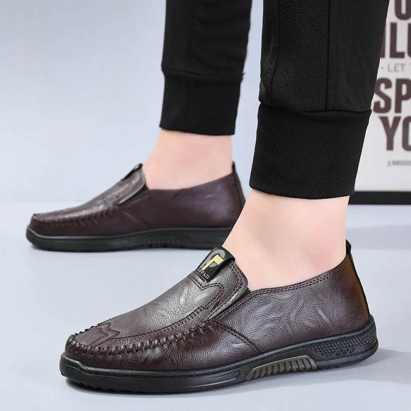 Zapatos de cuero para hombre de moda 2025