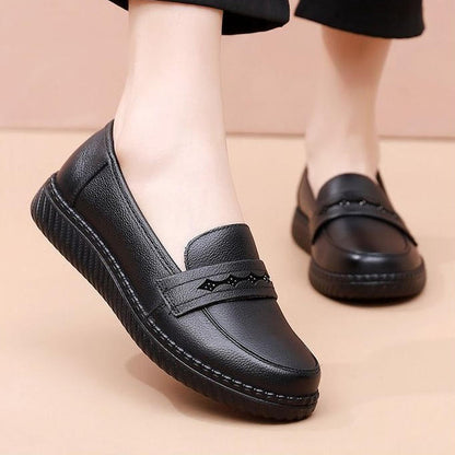 Zapatos de suela blanda de cuero genuino